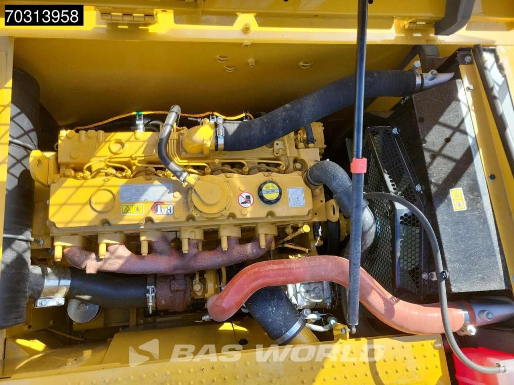 Caterpillar 324 Photo 13