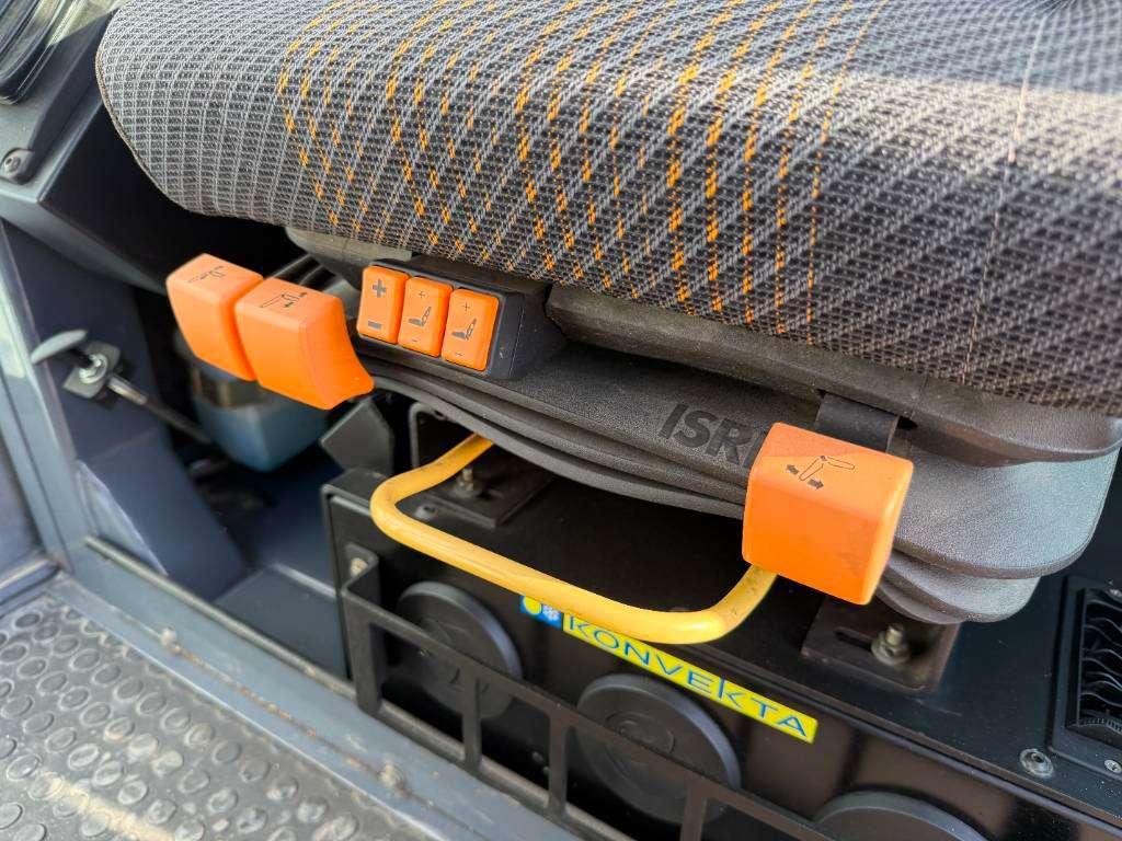 HBM - NOBAS BG110T-5  -  Front Blade + Ripper / TRIMBLE AS400 Photo 12