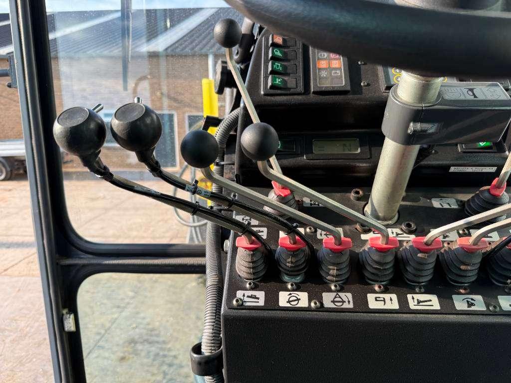 HBM - NOBAS BG110T-5  -  Front Blade + Ripper / TRIMBLE AS400 Photo 8