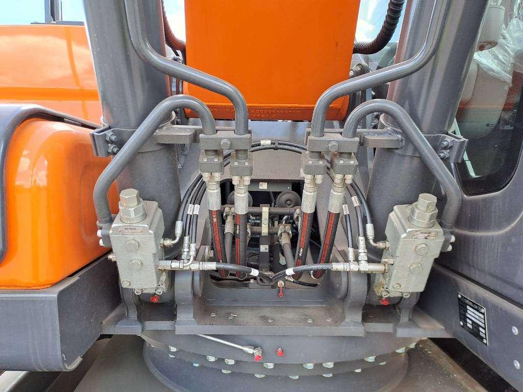 Develon DX225LC-7M (UNUSED - Multiple Units Available) Photo 10