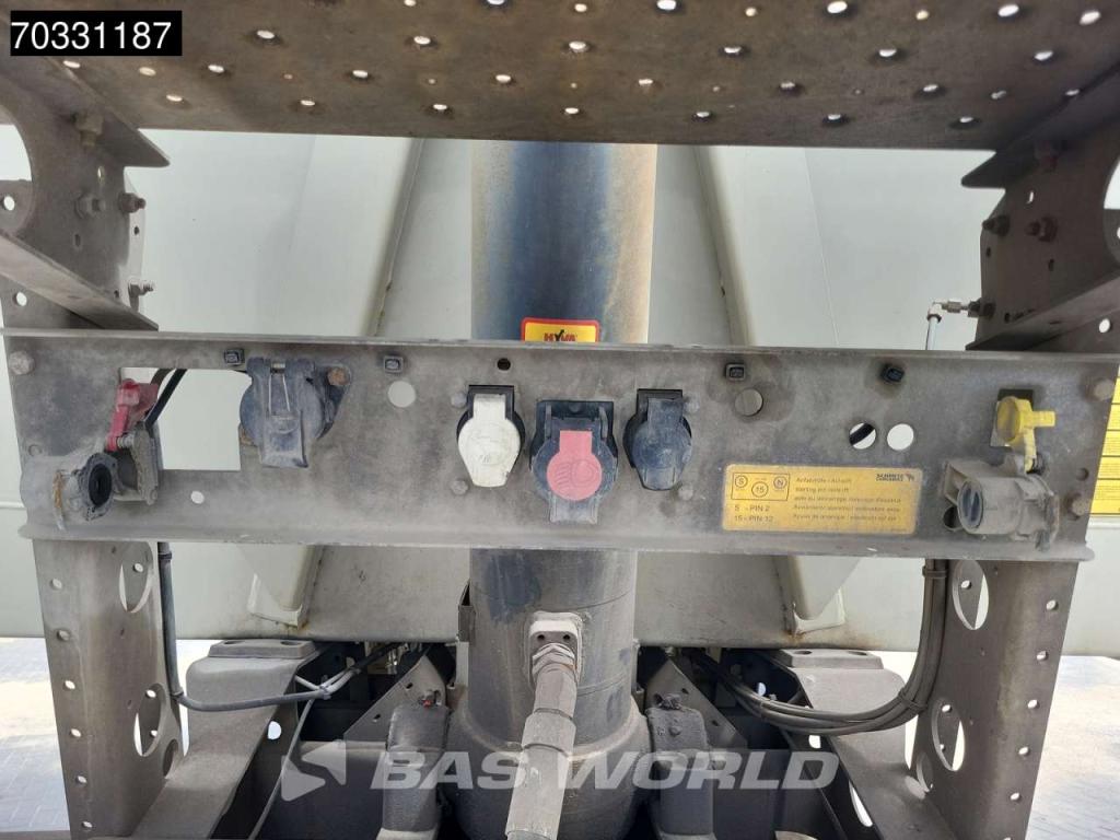 Schmitz SGF*S3 Lift Axle TUV 01/27 Photo 22