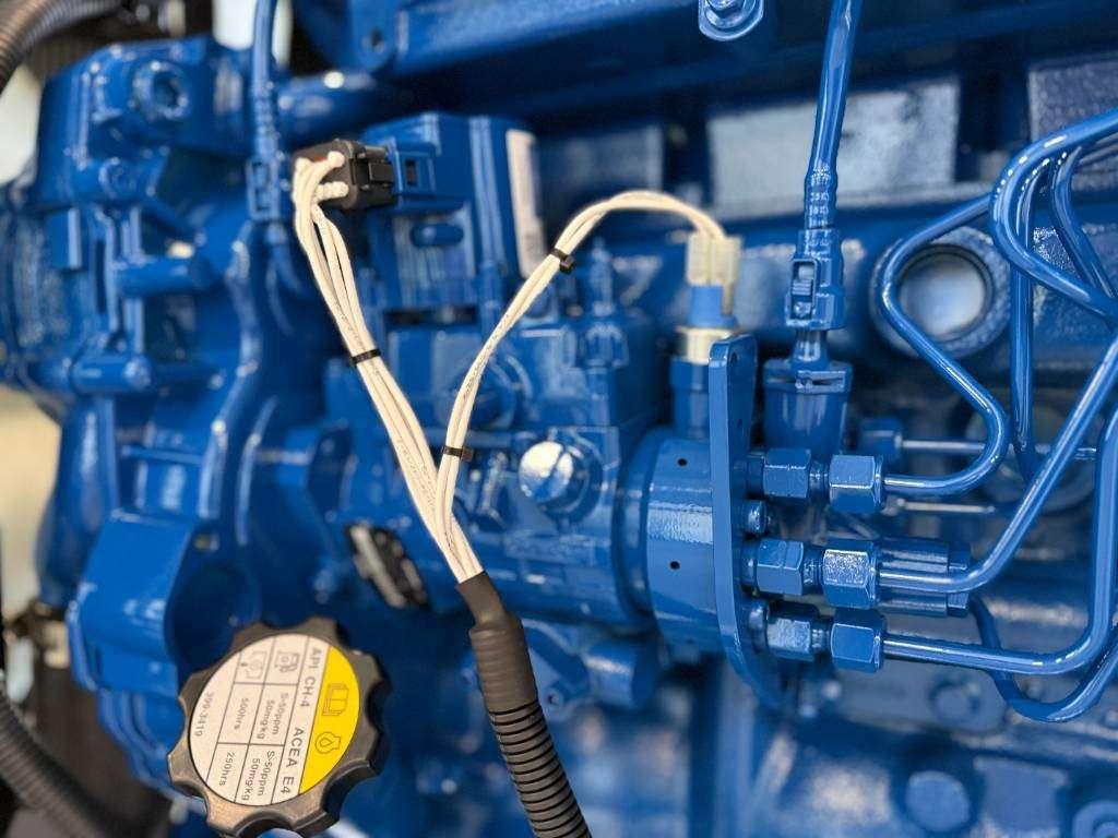 FG Wilson P220-3 - 220 kVA Open Genset - DPX-16012-O Photo 12