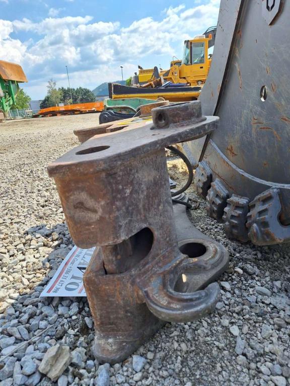 S1 for 20-25 ton excavators Hydraulic quick coupler Photo 4