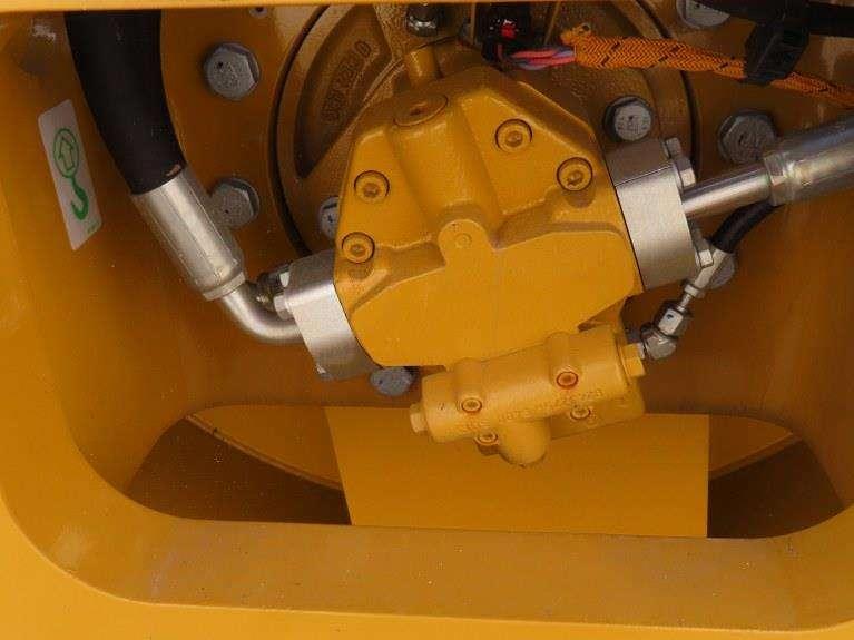 Caterpillar CS13 Photo 12