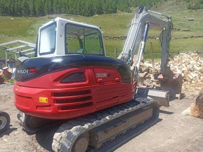 Takeuchi TB 290 Photo 1