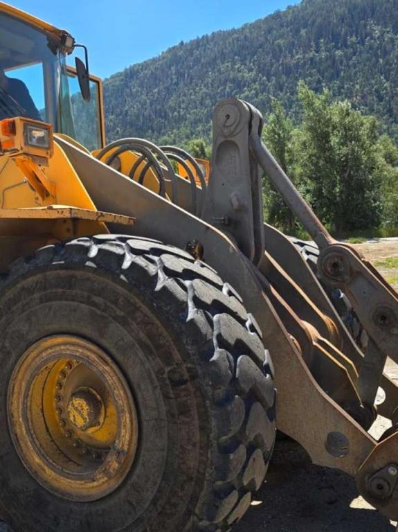 Volvo L150E Photo 12