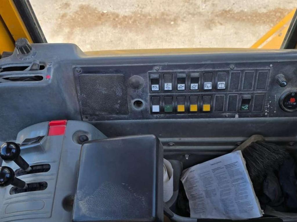 Volvo L150E Photo 17