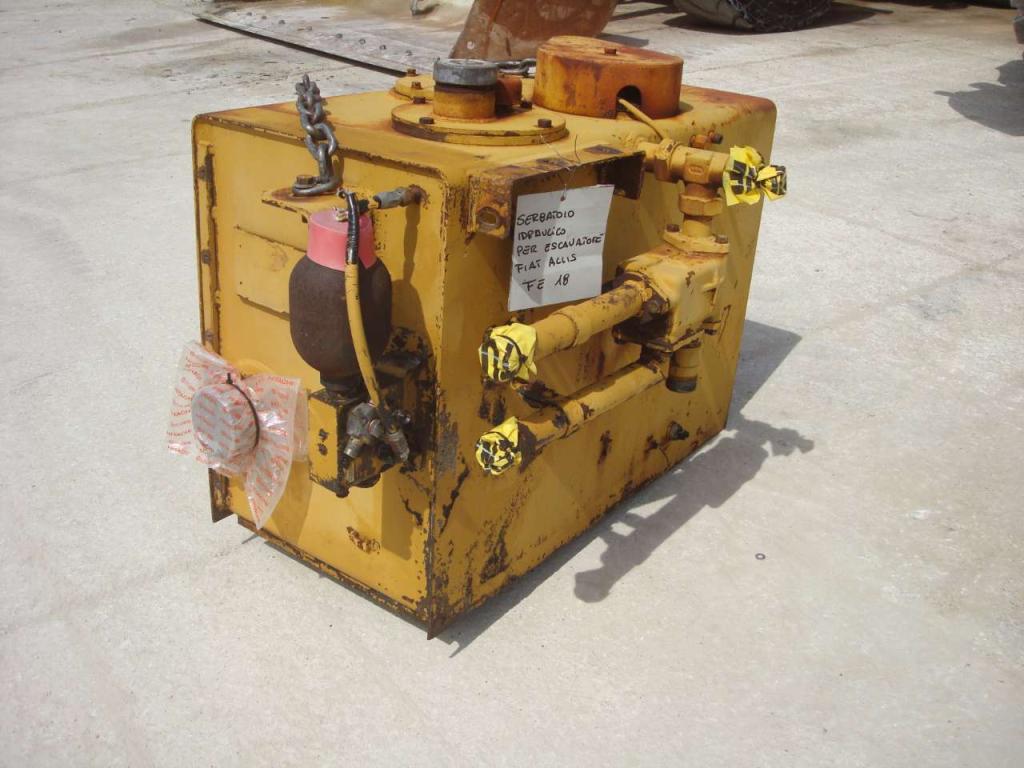 Oil tank for Fiat Allis FE 18 Photo 2