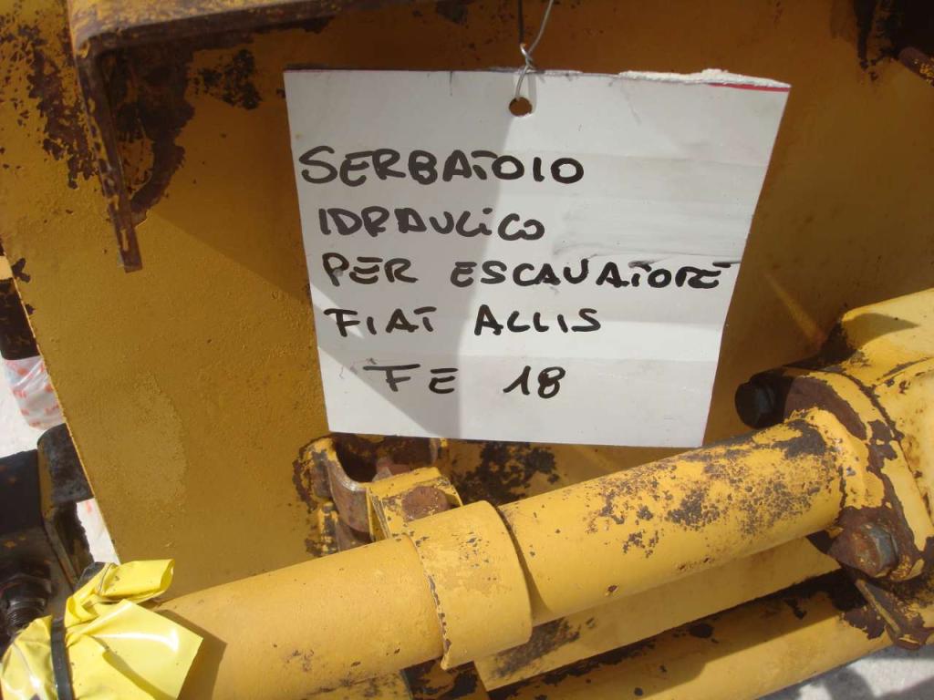 Oil tank for Fiat Allis FE 18 Photo 4