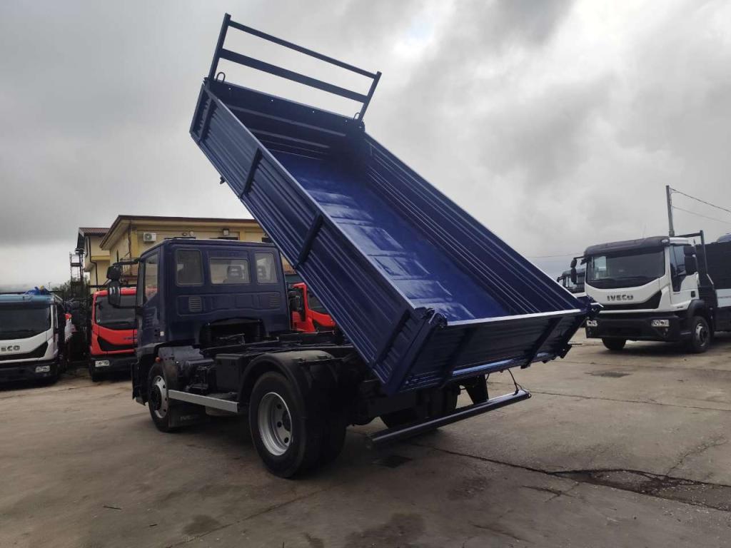 Iveco EUROCARGO 120E25K Photo 19
