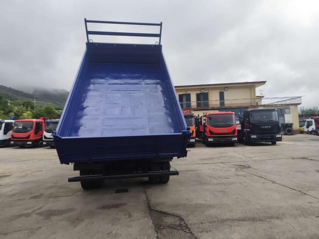 Iveco EUROCARGO 120E25K Photo 21