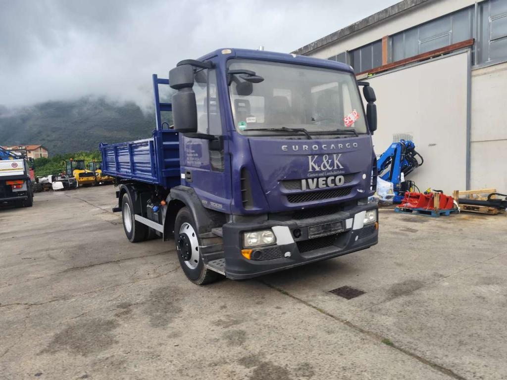 Iveco EUROCARGO 120E25K Photo 8
