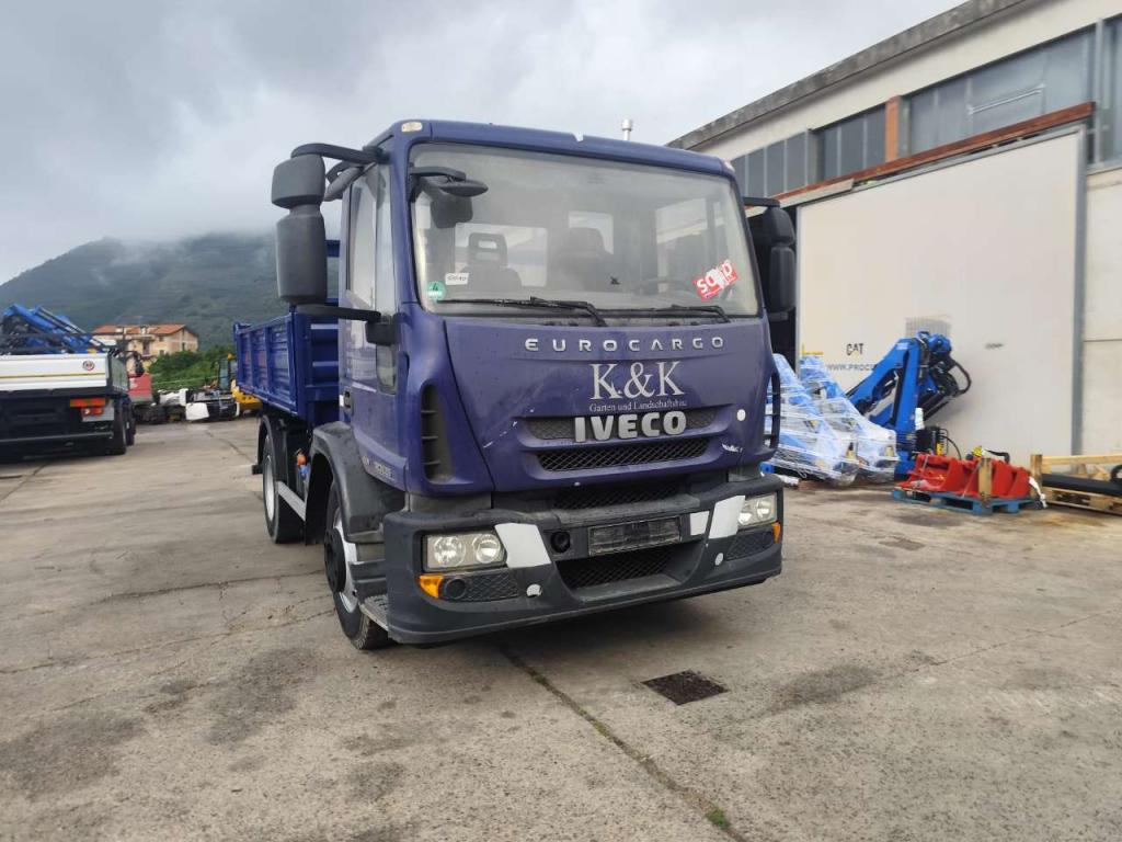Iveco EUROCARGO 120E25K Photo 9