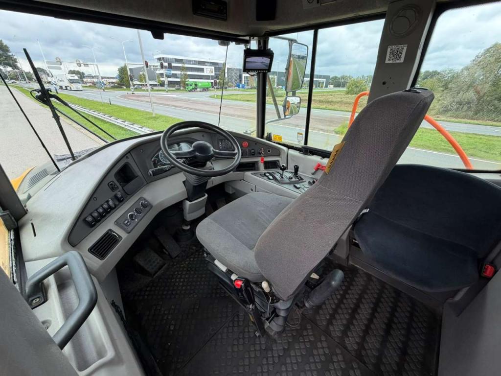 Volvo A25G Photo 19