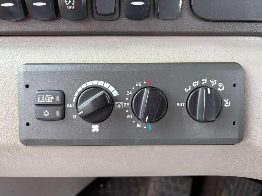 Volvo A25G Photo 25