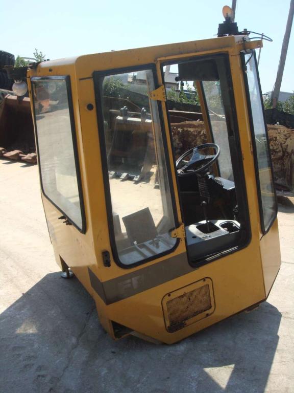 Cab for Fiat Allis FR10 Photo 4
