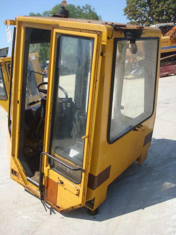 Cab for Fiat Allis FR10 Photo 6