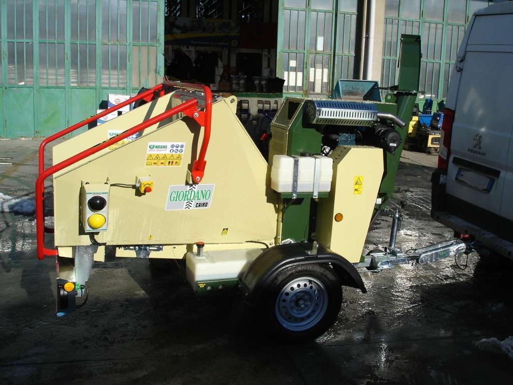 Negri R 280 CARRELLATO STRADALE - MOTORE KUBOTA Photo 5