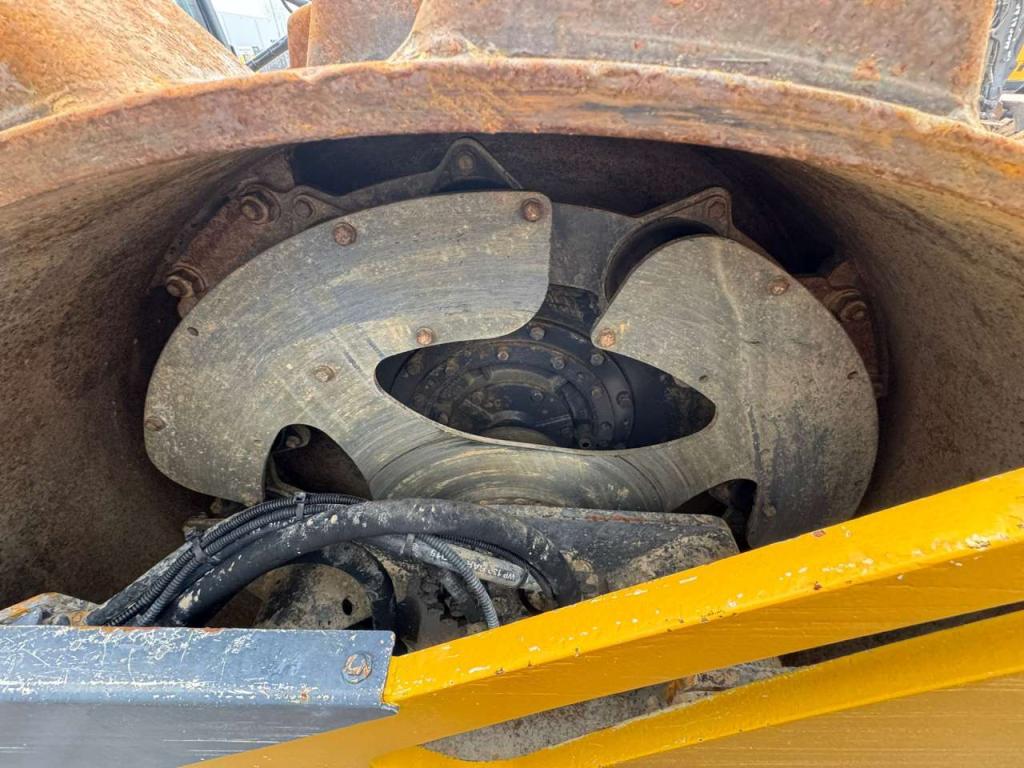 Hamm H13i Padfoot compactor Photo 11