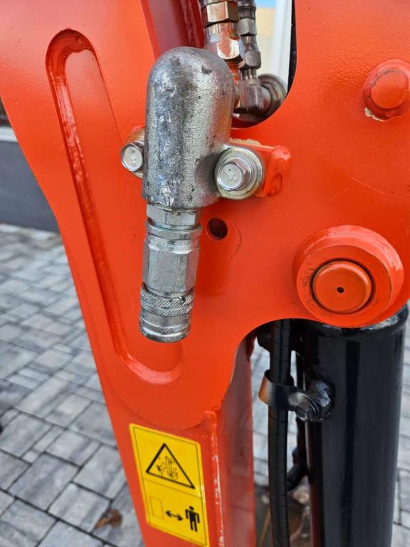 Kubota U17-3A Photo 14