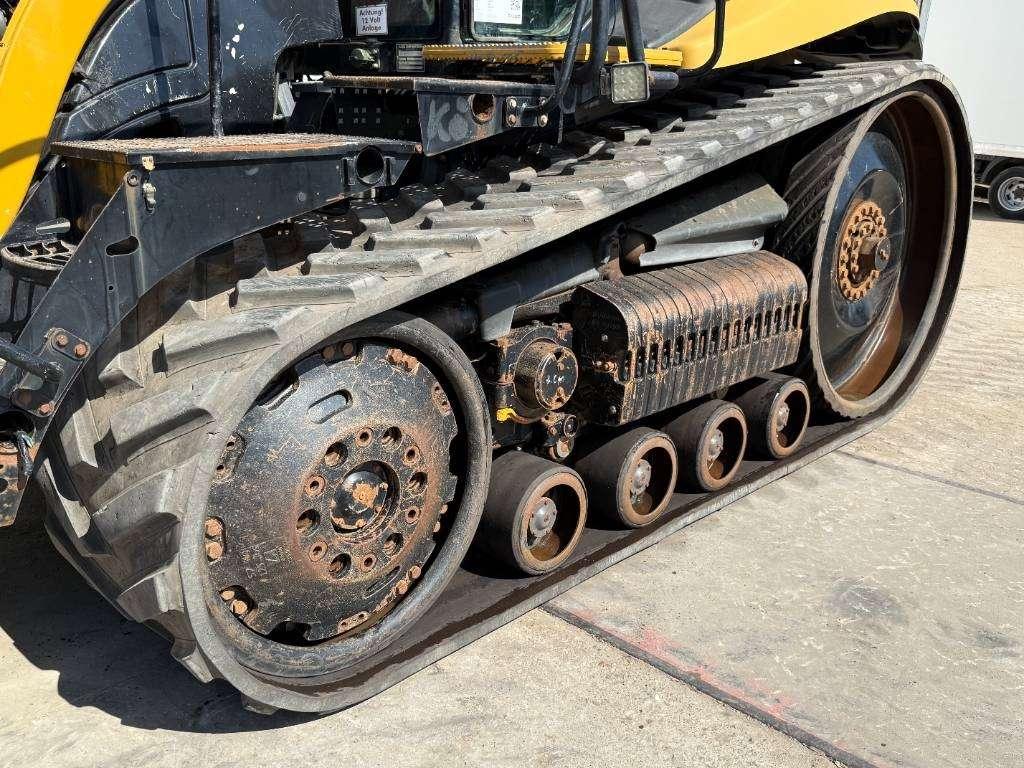 Caterpillar Challenger MT865B - German Machine / Front Blade Photo 17