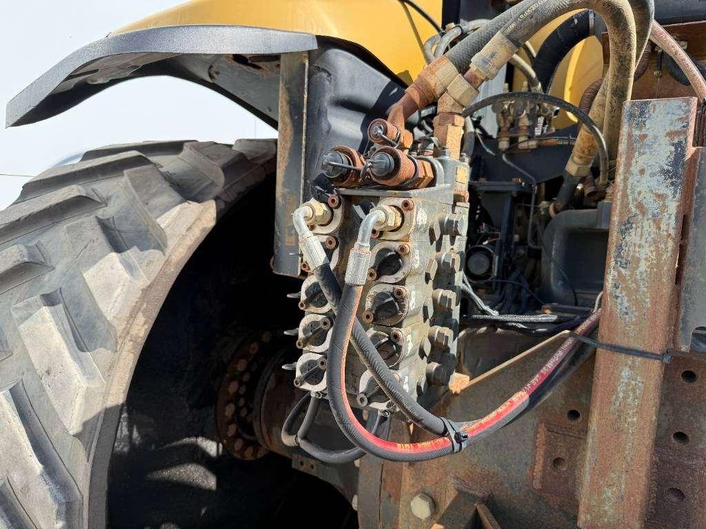 Caterpillar Challenger MT865B - German Machine / Front Blade Photo 23