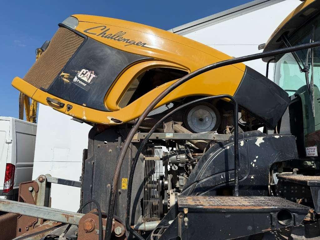Caterpillar Challenger MT865B - German Machine / Front Blade Photo 29