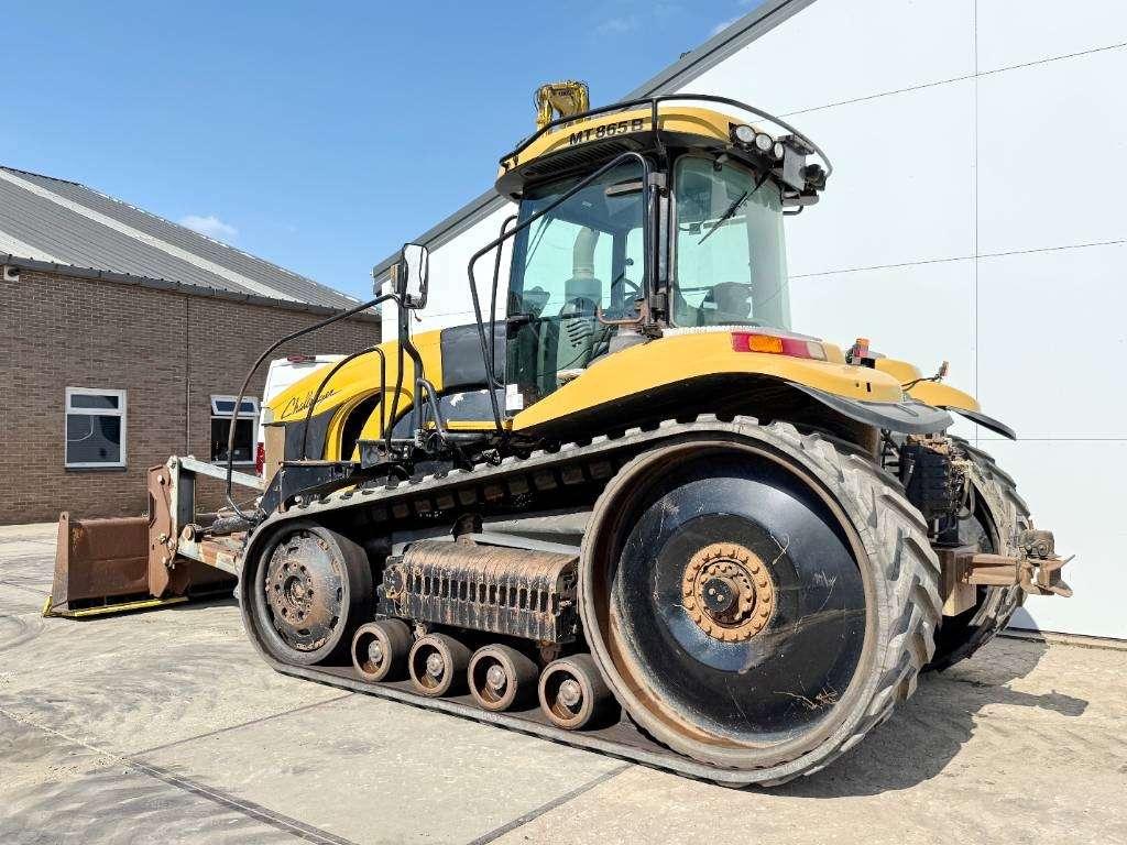Caterpillar Challenger MT865B - German Machine / Front Blade Photo 3