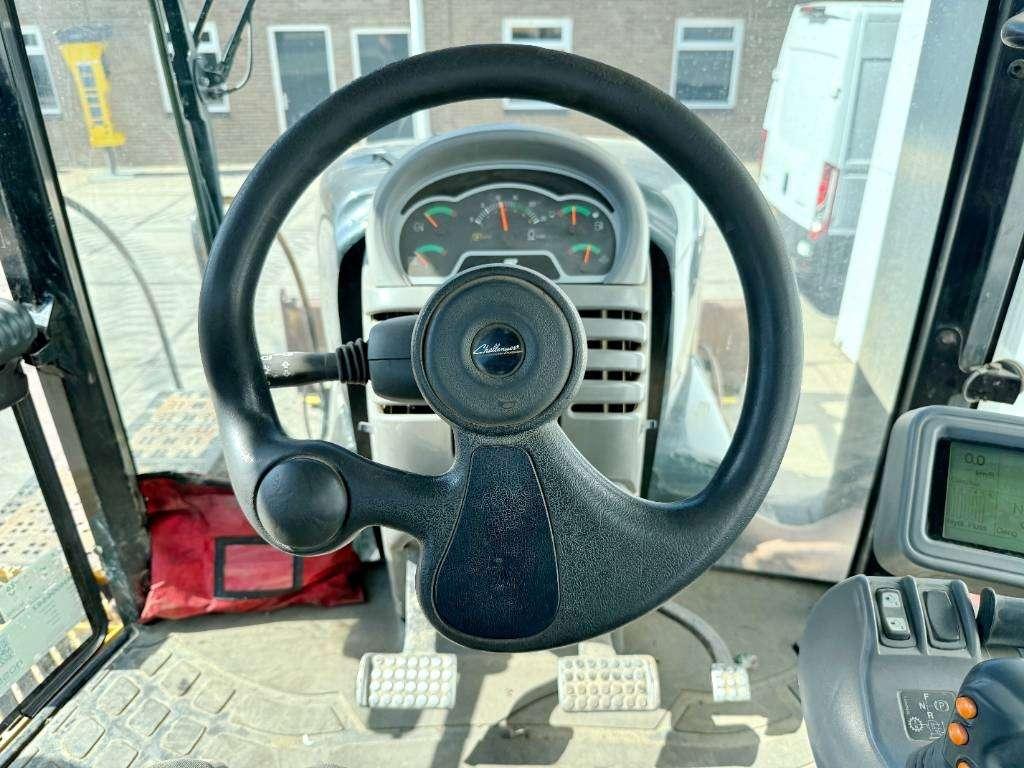 Caterpillar Challenger MT865B - German Machine / Front Blade Photo 9