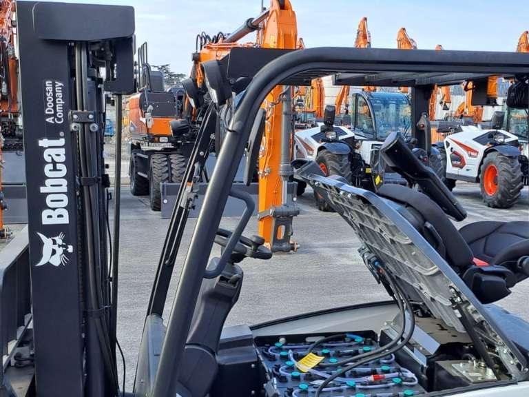 Bobcat B20 Photo 17