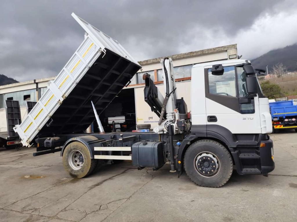 Iveco STRALIS AD 190S31P Photo 10