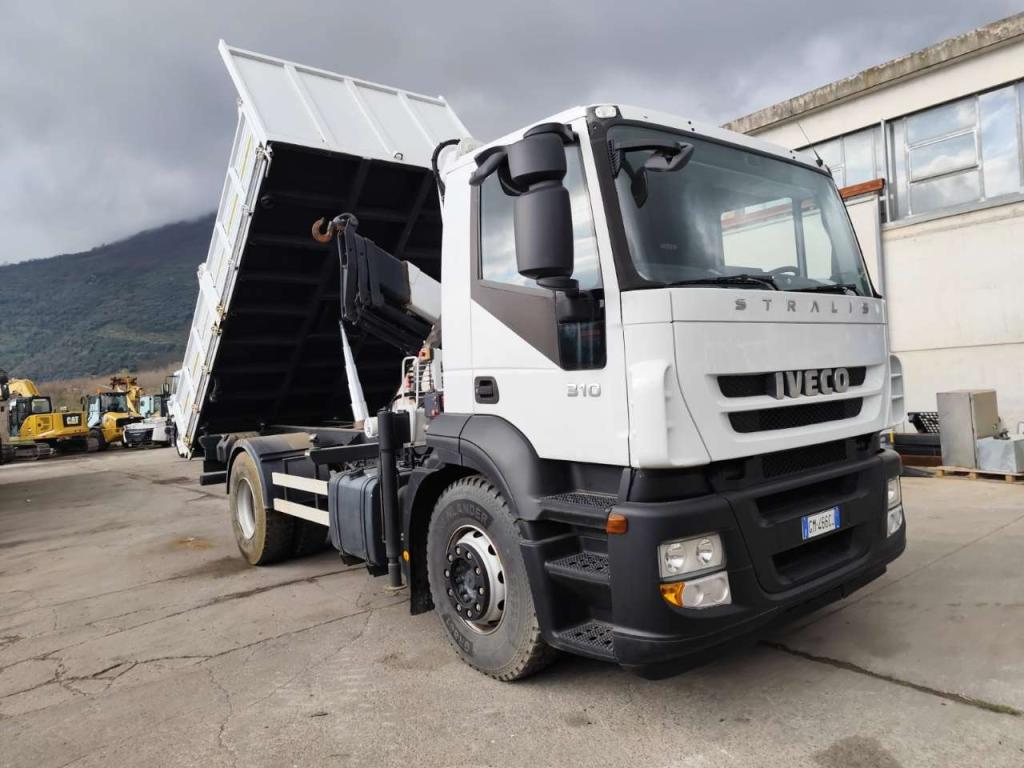 Iveco STRALIS AD 190S31P Photo 11