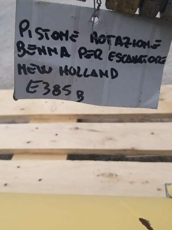 Bucket rotation piston for New Holland E385B Photo 4