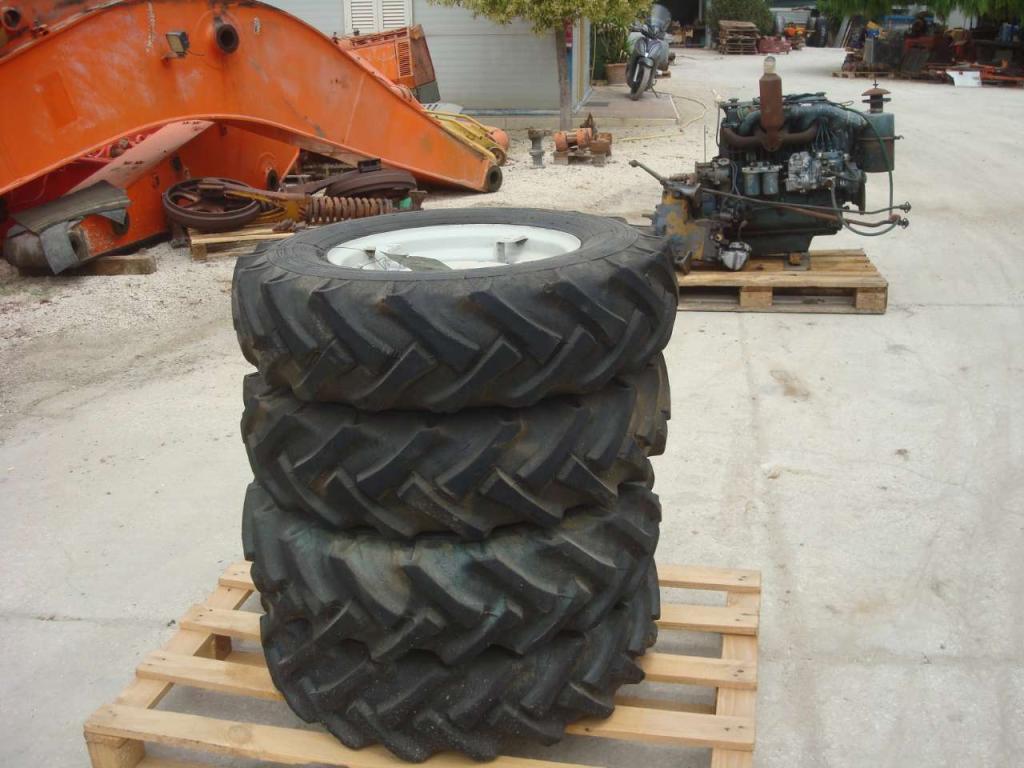 Tire for MISURA 750-16 Photo 2