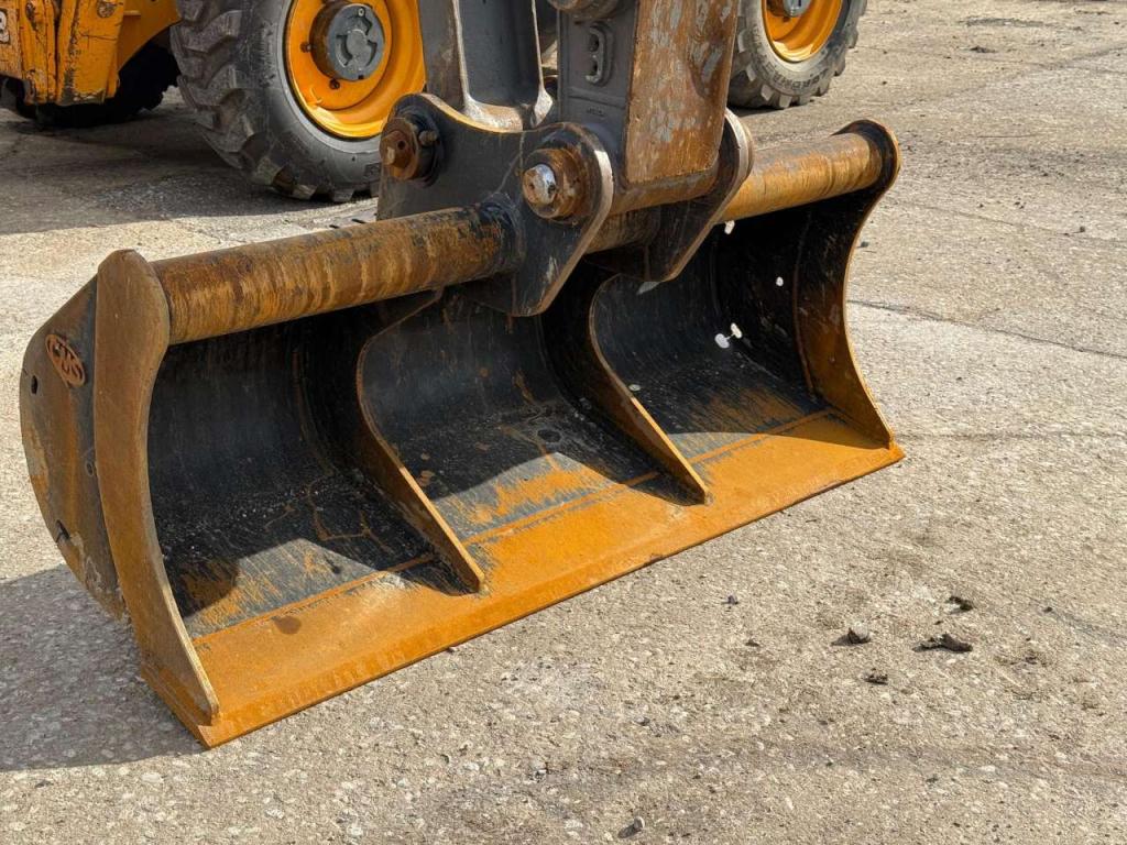 Volvo EC220ELR Photo 15