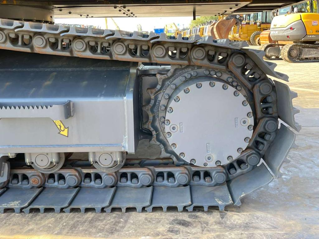 Hyundai R215L Photo 11