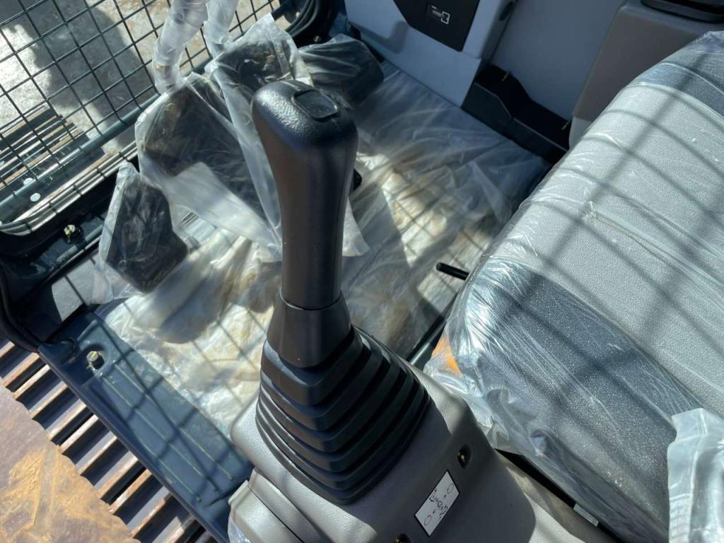 Hyundai R215L Photo 21
