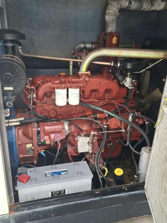 Gruppo Elettrogeno GEA1500I Photo 2