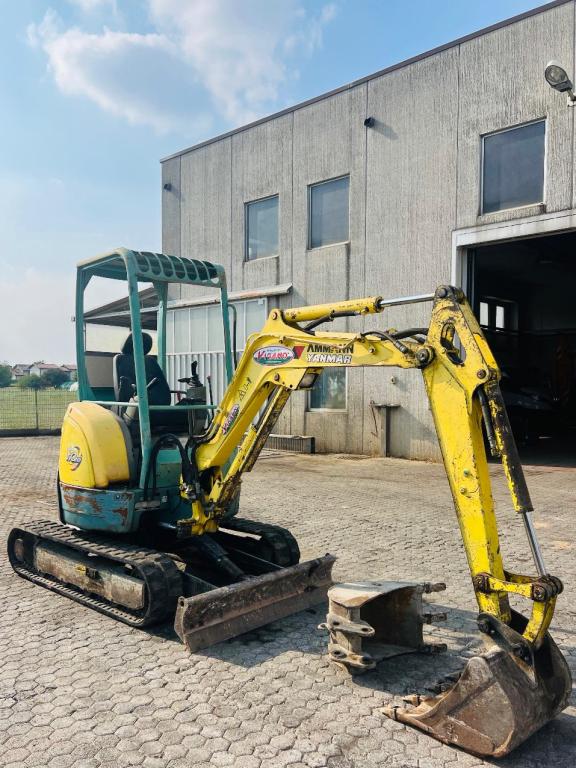 Yanmar VIO 20 Photo 1