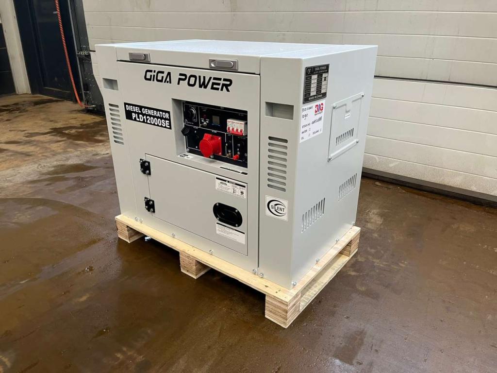 Giga Power PLD12000SE 10 kVA silent generator Photo 3