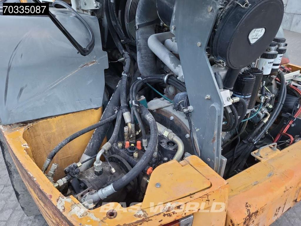 Liebherr L538 Photo 27