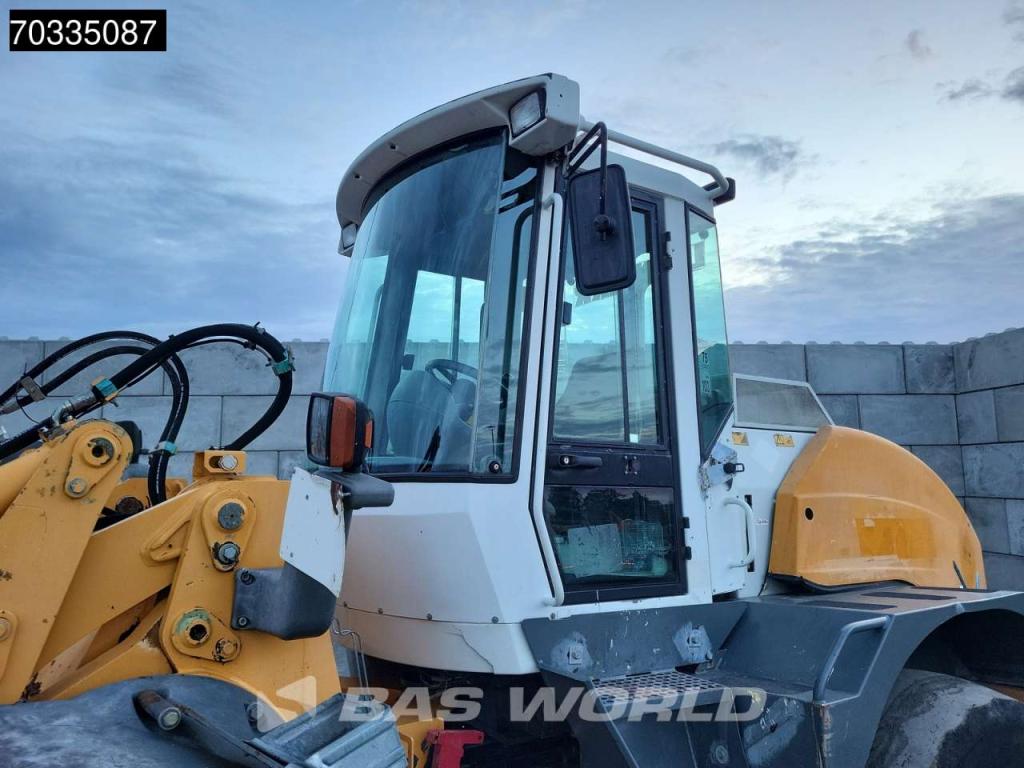 Liebherr L538 Photo 29