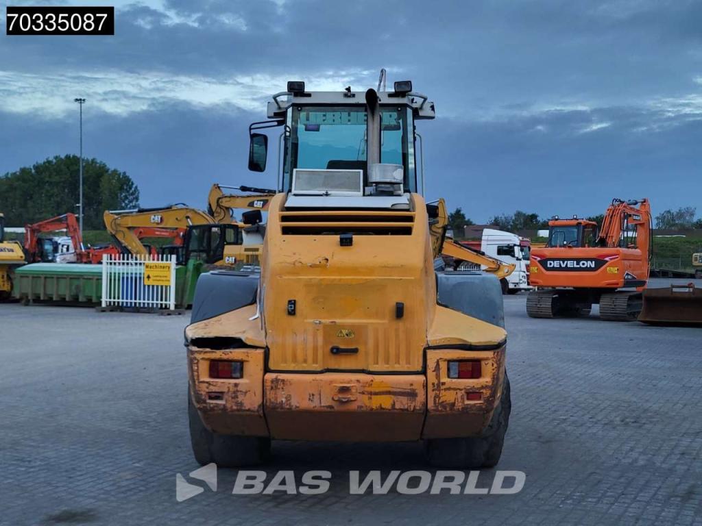 Liebherr L538 Photo 8