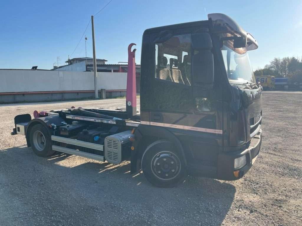 Iveco EUROCARGO 75E18 CON SCARRABILE NUOVO Photo 8