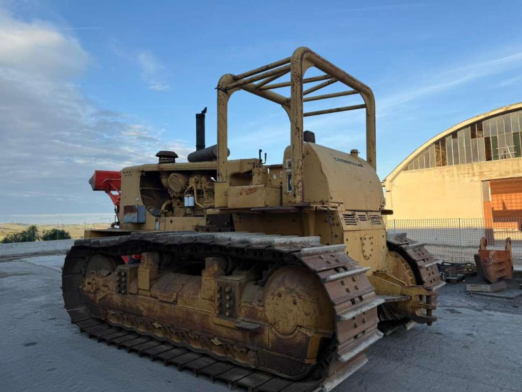 Caterpillar D6H Photo 5