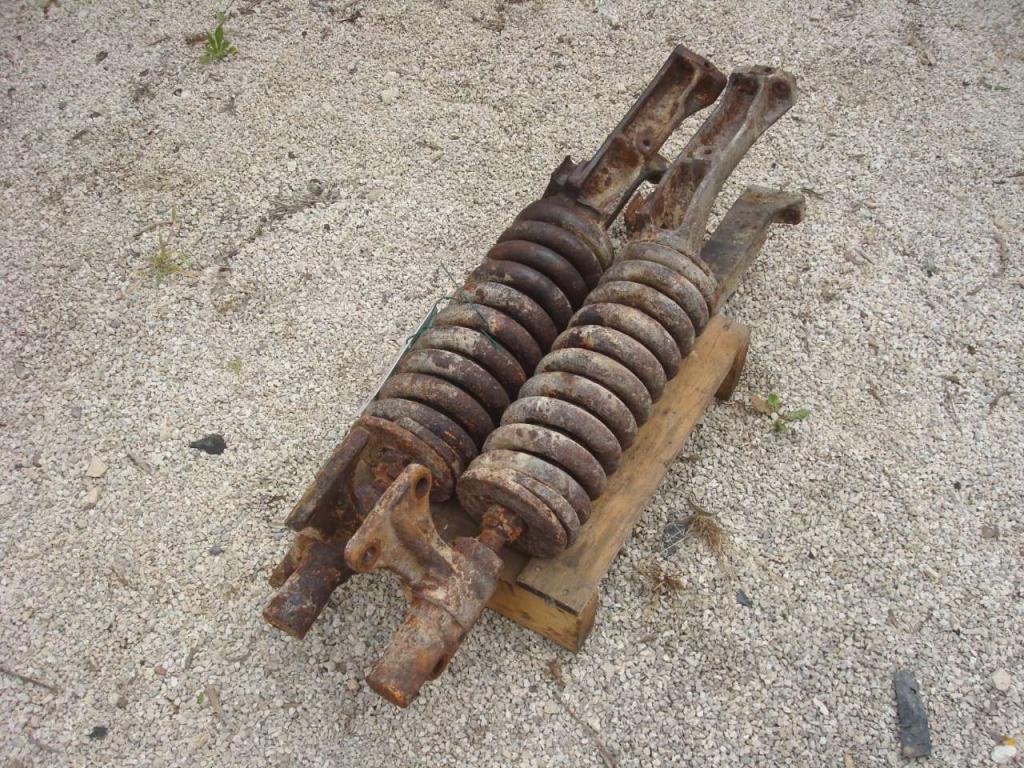 Track adjuster spring for Fiat Allis FL 4 Photo 4