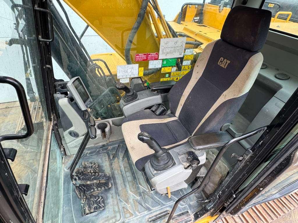 Caterpillar 320FL - New Bucket / Hammer Lines / Camera Photo 8