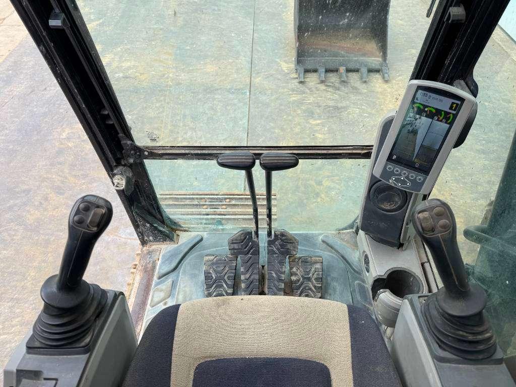 Caterpillar 320FL - New Bucket / Hammer Lines / Camera Photo 9