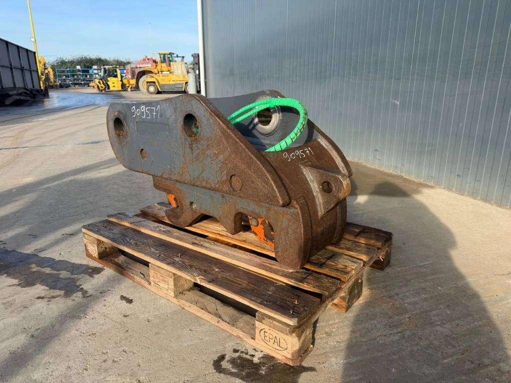 Miller Volvo EC240 / EC250 Geith Photo 1
