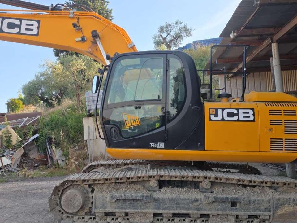 JCB JS220 Photo 1